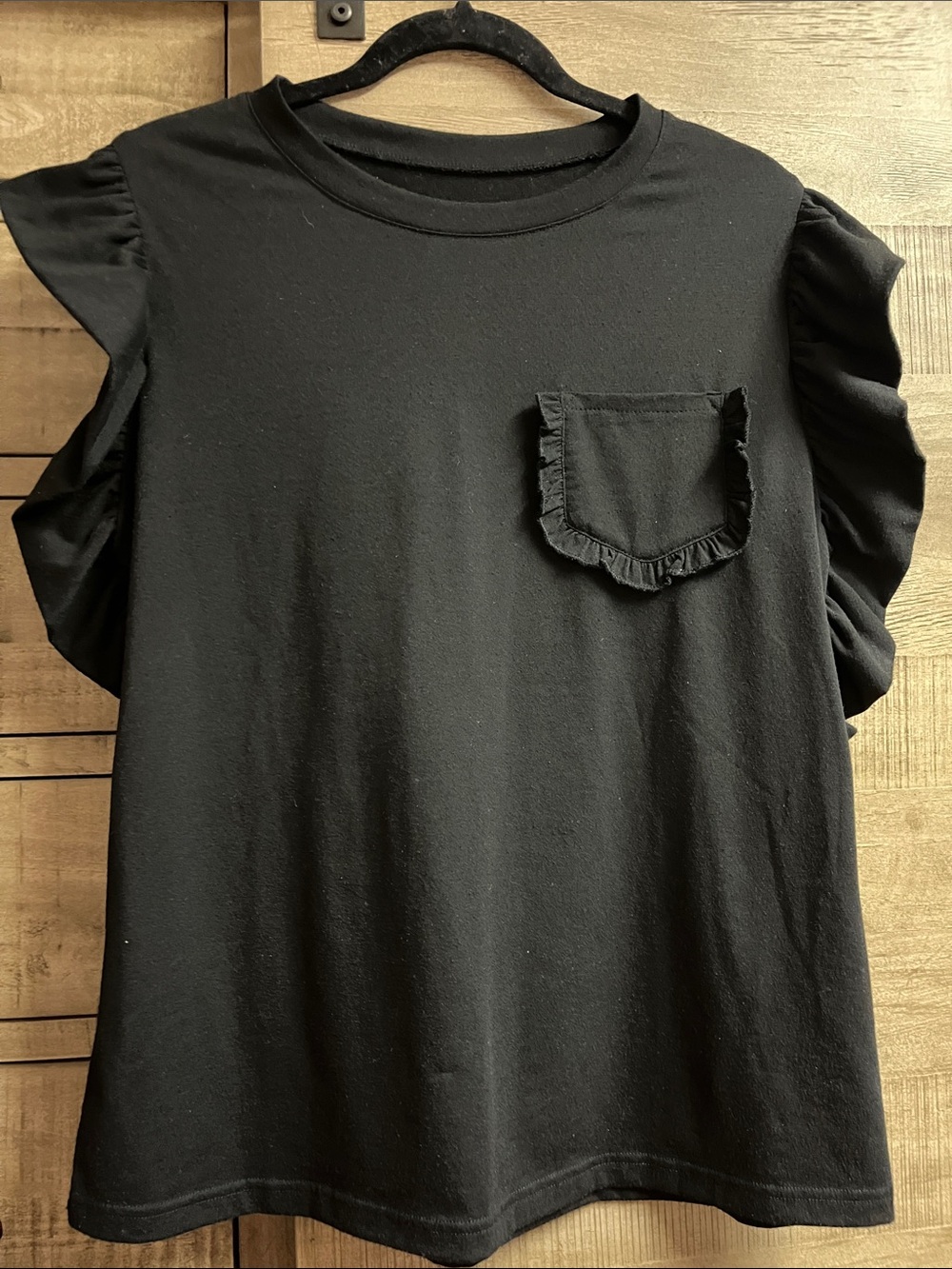 Black Ruffle Sleeve Pocket Tee - Women